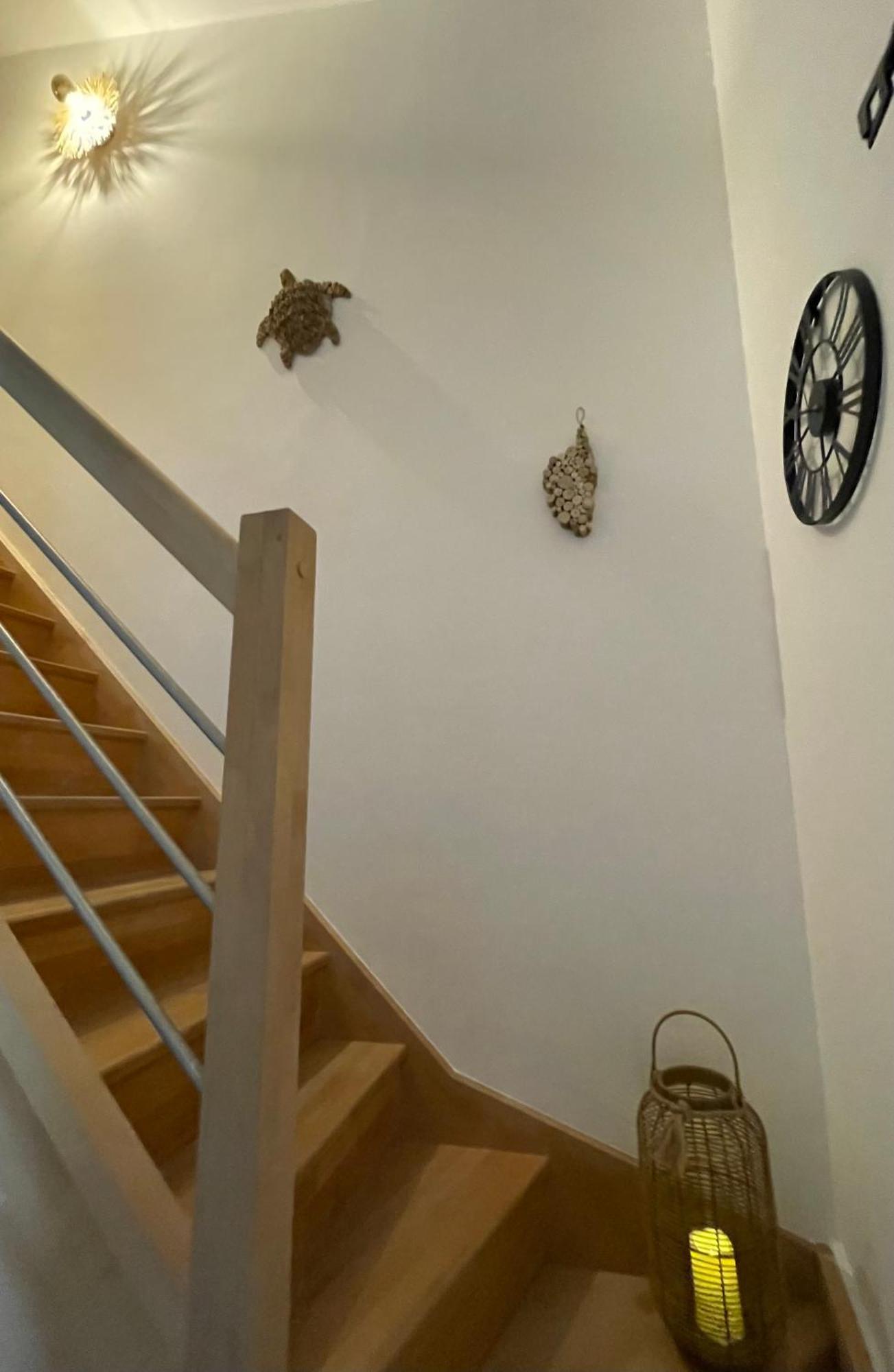 A Casa Di Lo Villa Lecci Bagian luar foto