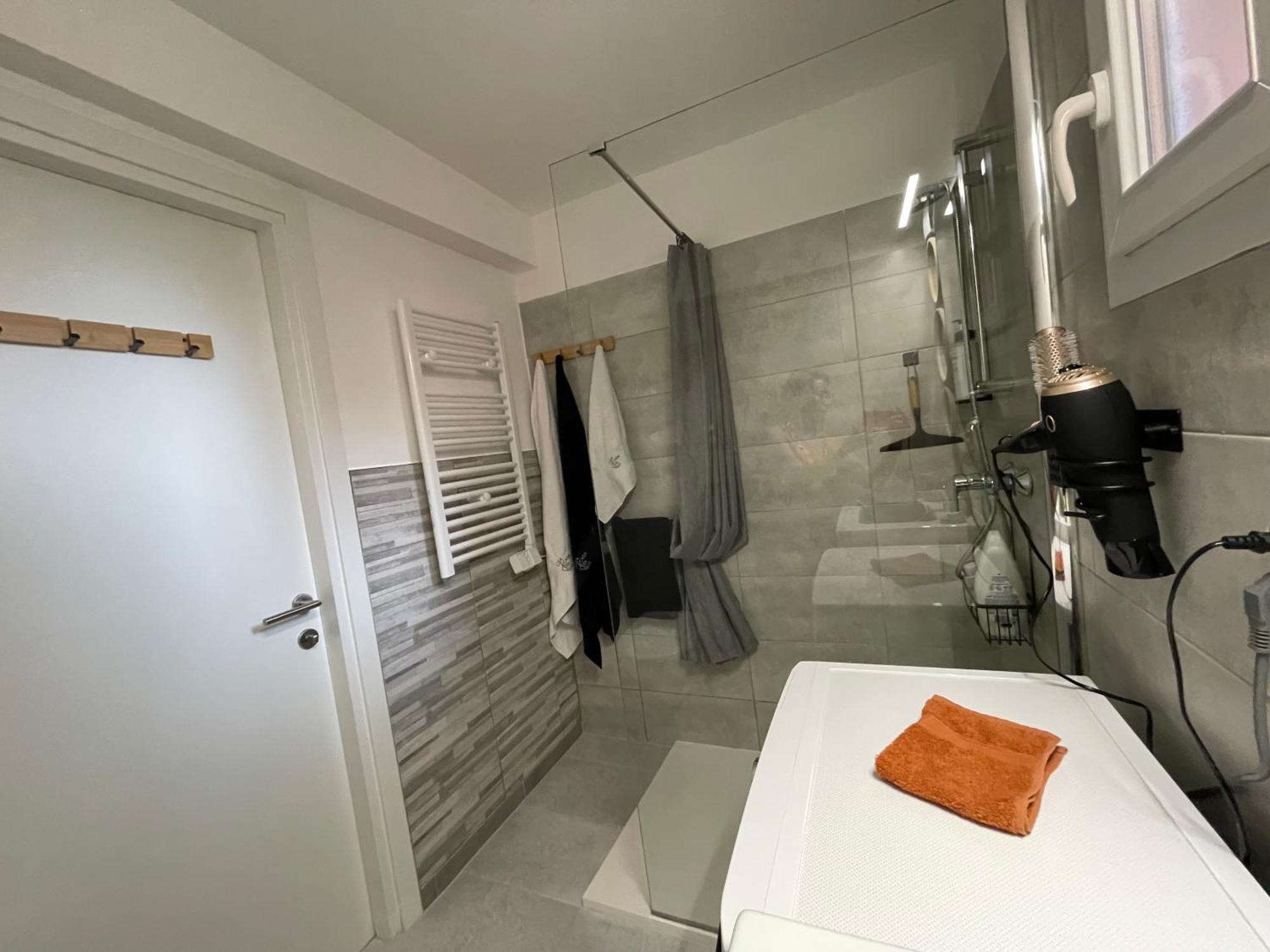 A Casa Di Lo Villa Lecci Bagian luar foto